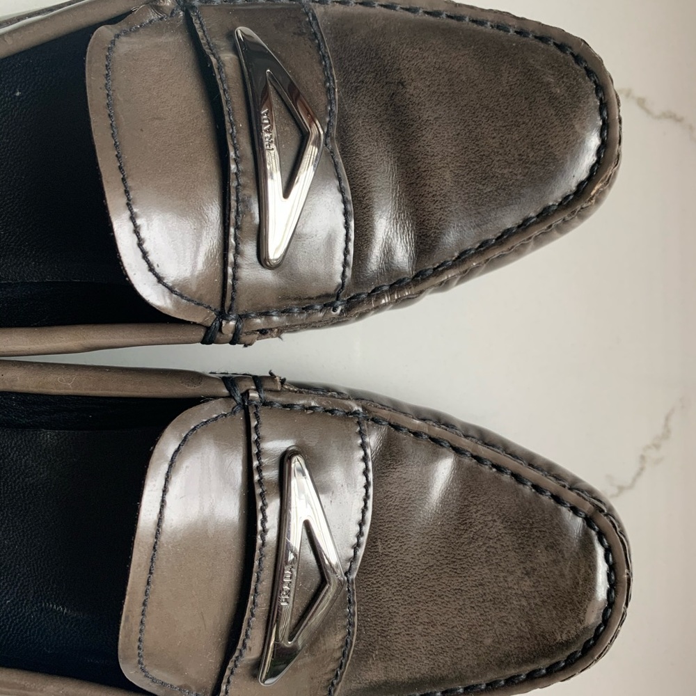 Prada patent leather loafers - Picture 3 of 6